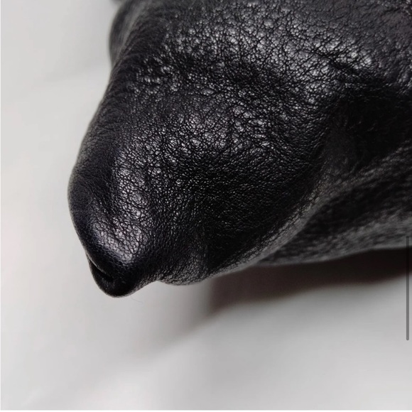 Dolce & Gabbana Black Leather Messenger Bag - Picture 6 of 10